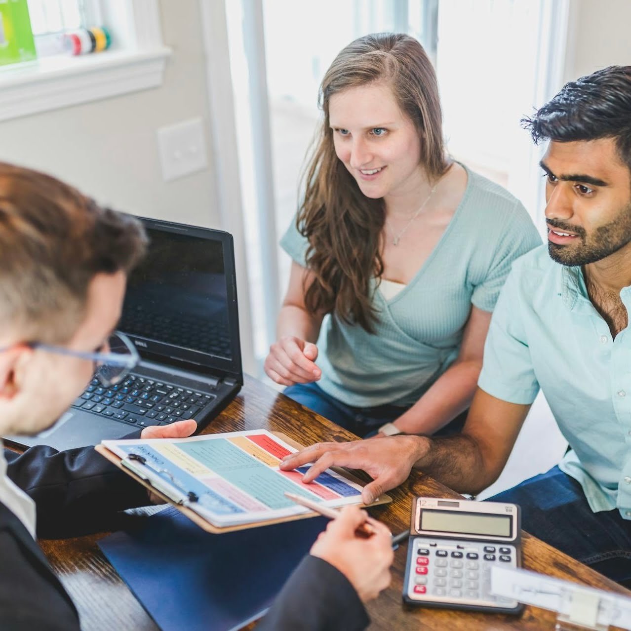 Empowered Home Buying: 5 Essential Questions for Your Mortgage Broker